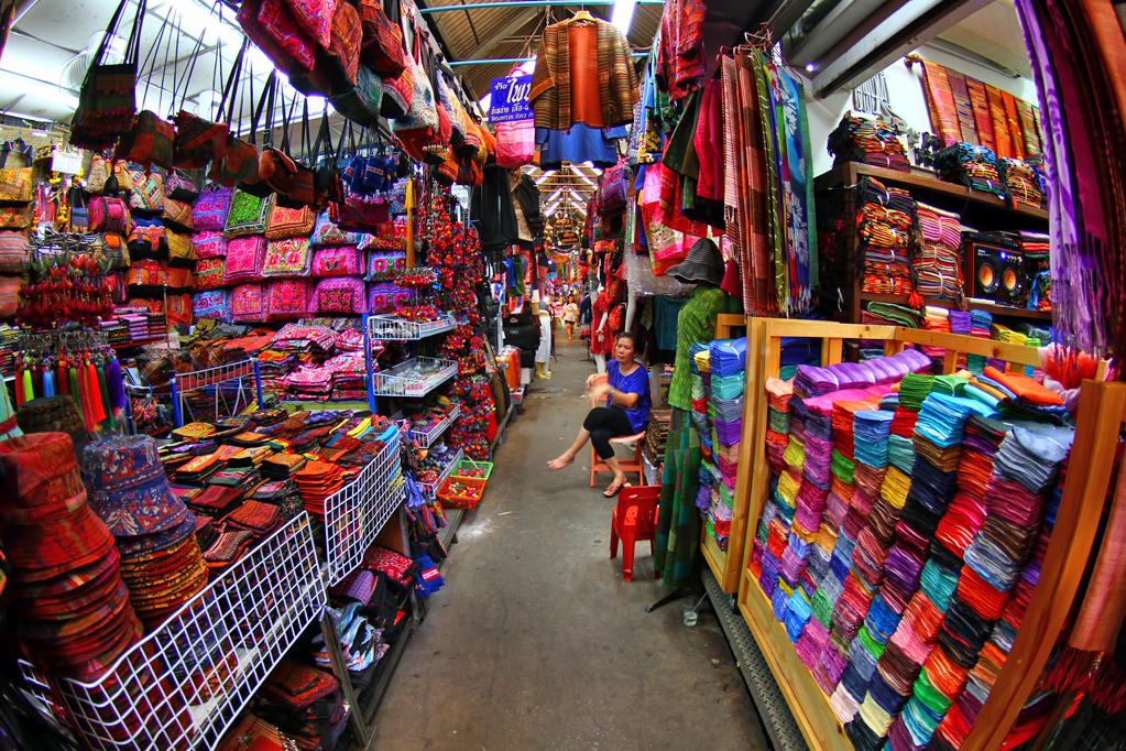 Fabric shopping in Saigon: This is where the magic happens!