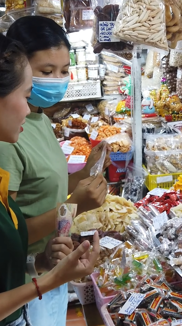 bargaining in vietnam is easy if you know the tips