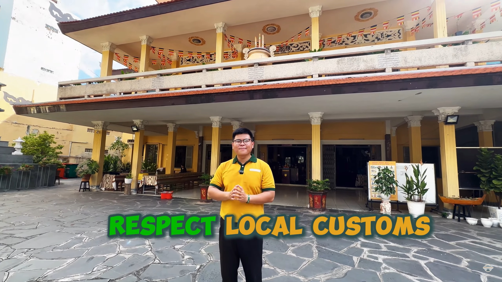 Respect the local customs to avoid misunderstanding while travelling to Vietnam