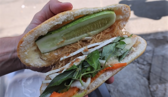 Banh mi also comes with the vegetarian option