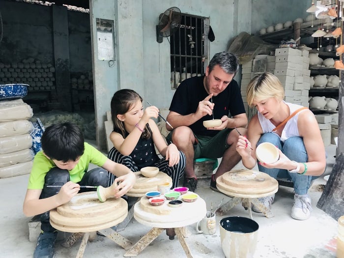 Bat Trang pottery - Vietnam national heritage and an unmissable activity for tourists