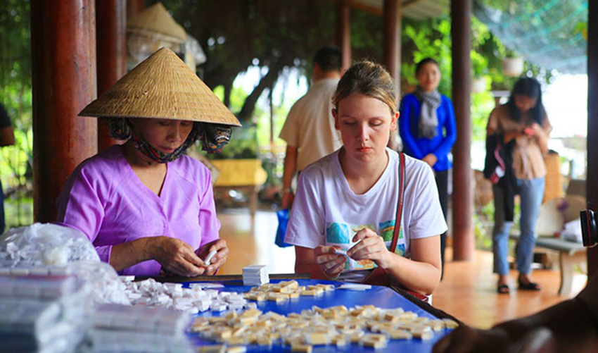 Coconut candy is a representation of Vietnamese culture, and also really tasty!