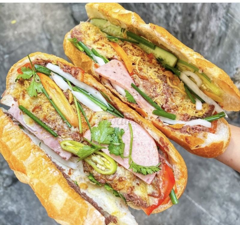 The secret of the best Banh Mi is in its fillings - a balance flavors