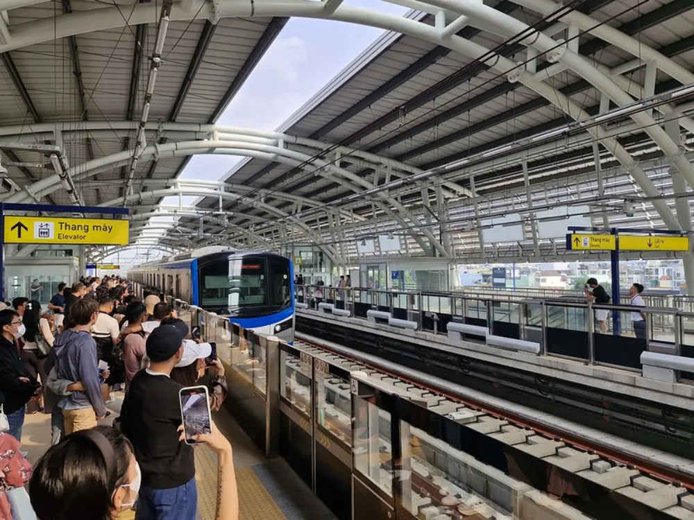 Metro ga Thảo Điền
