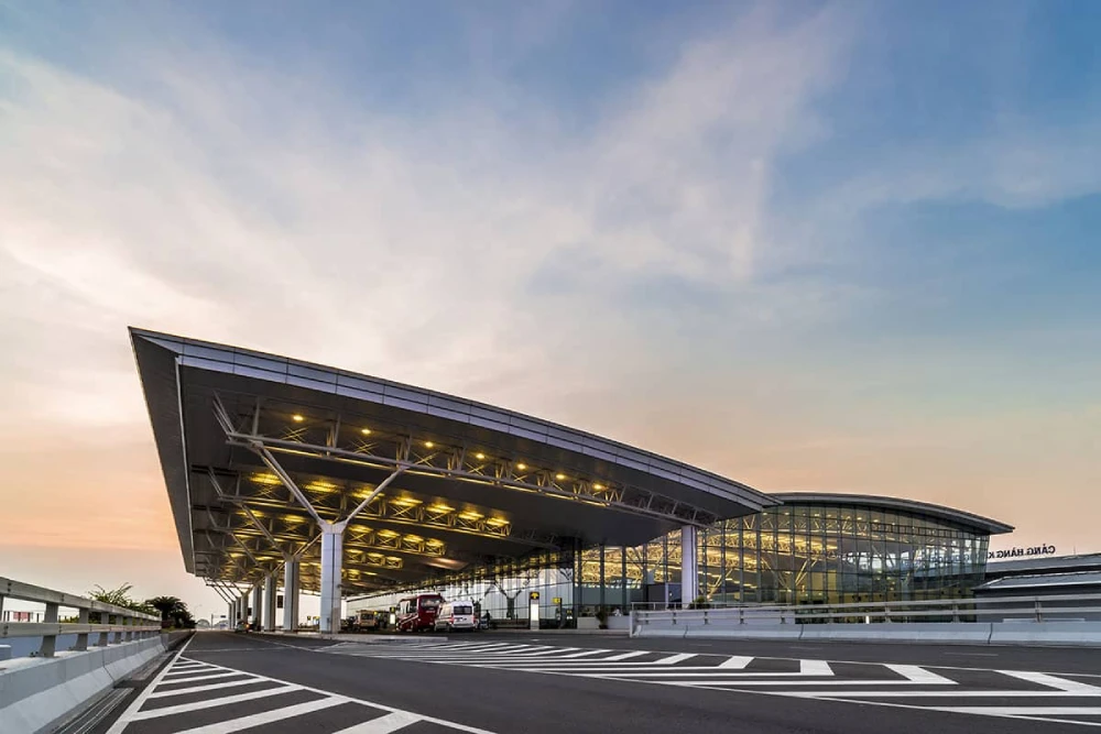 Noi-bai-airport