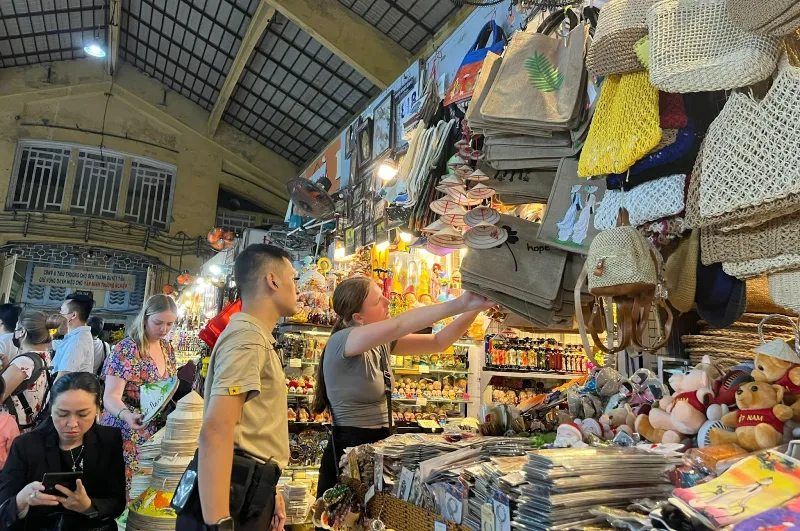 Where to Buy Souvenirs in Ho Chi Minh City