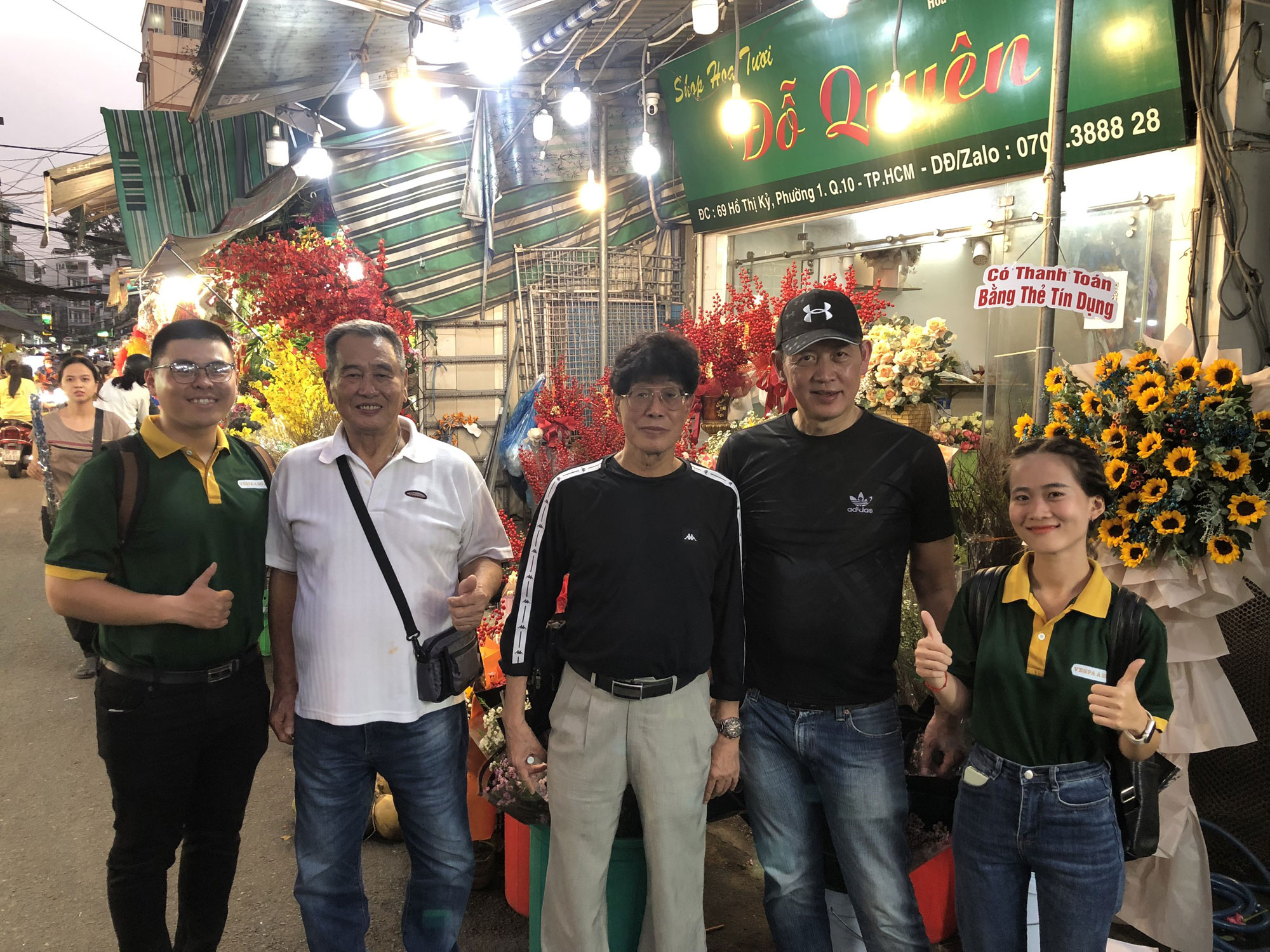 SAIGON VIBES & BITES