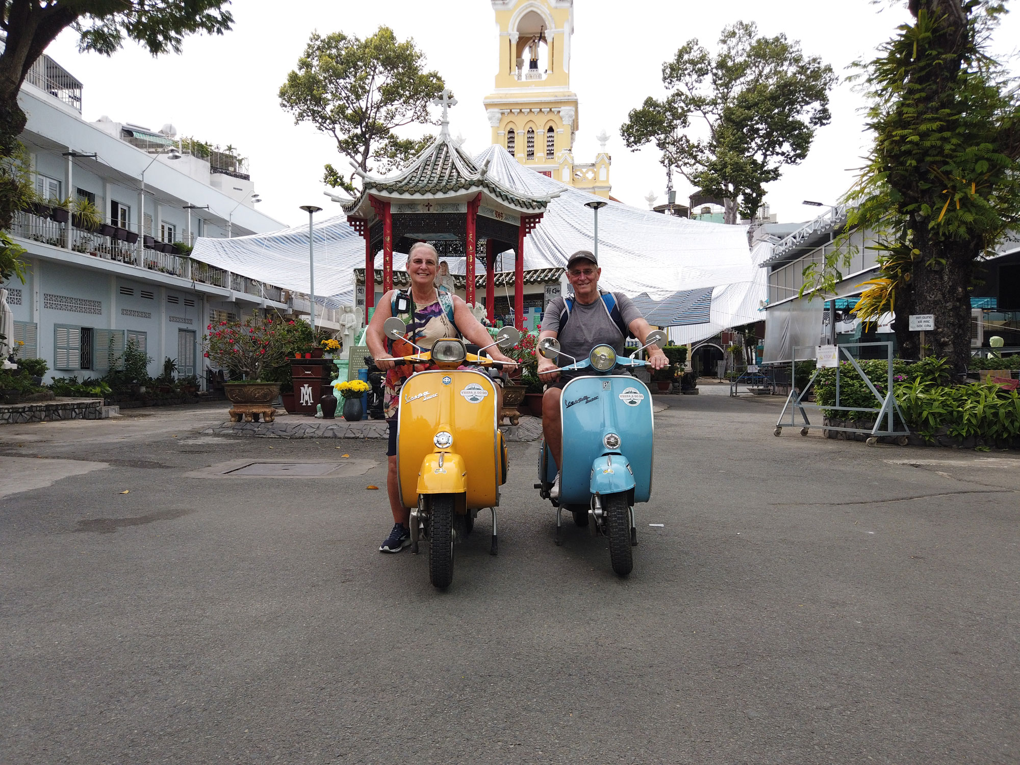 SAIGON SIGHTSEEING