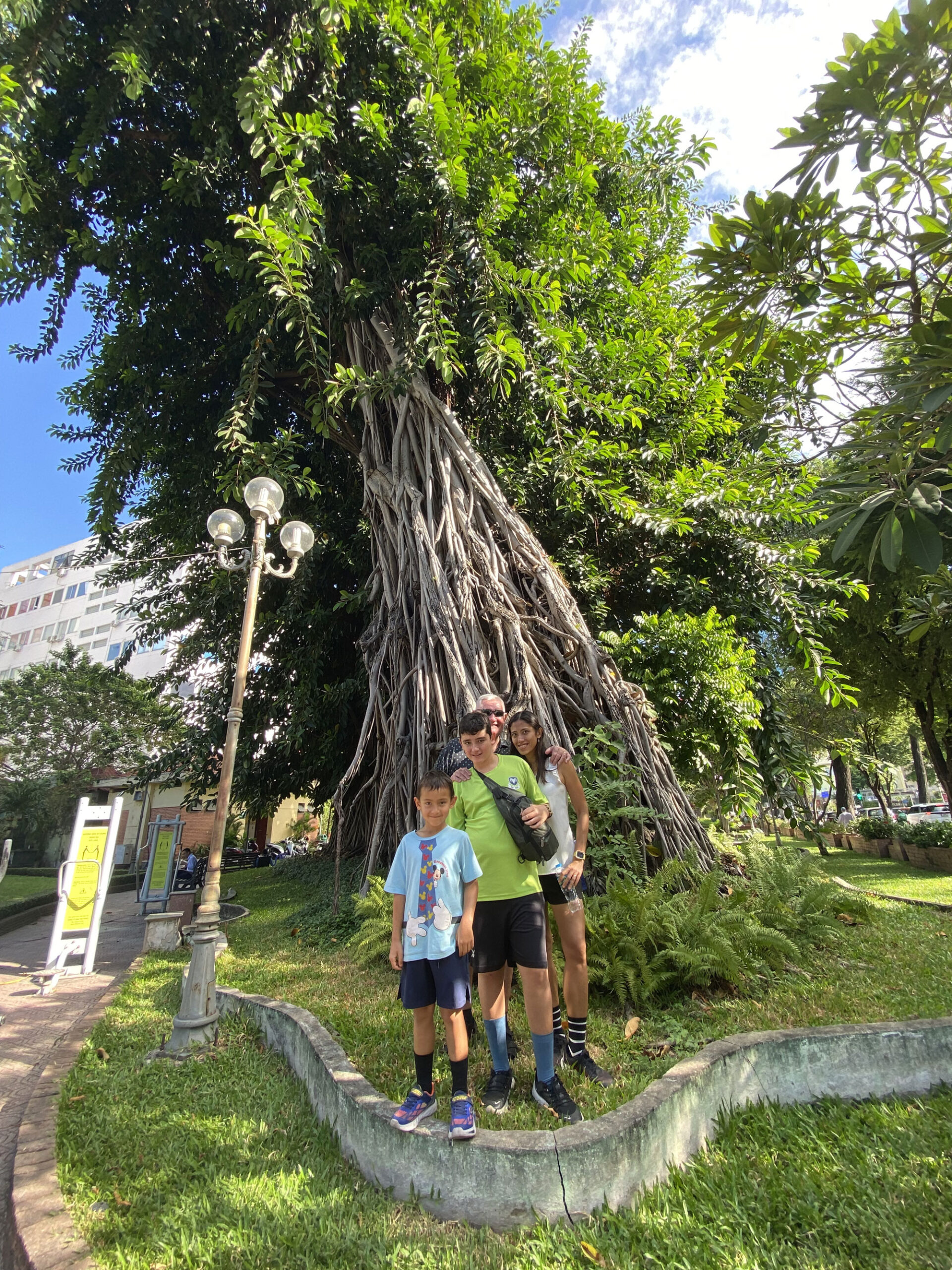 SAIGON SIGHTSEEING
