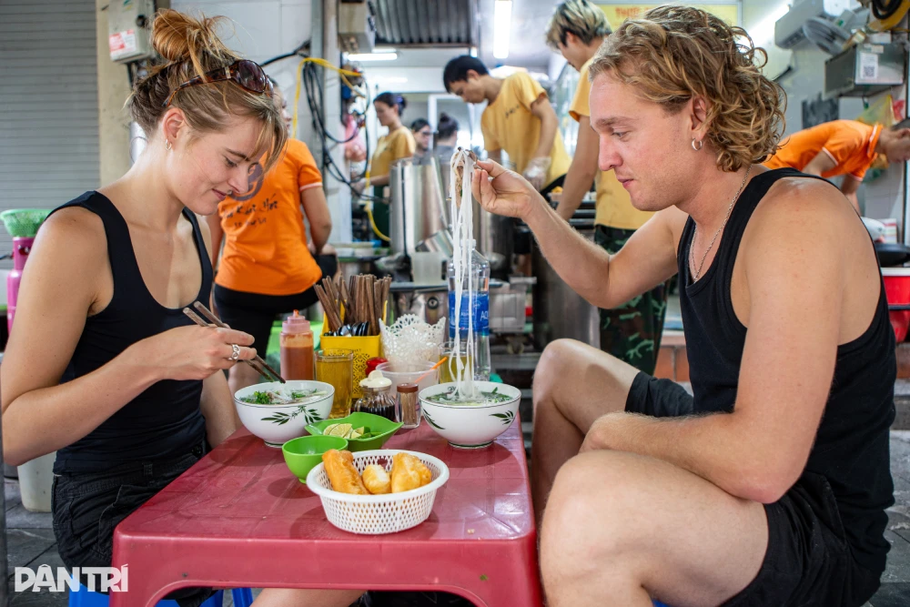 Phở Breakfast Việt Nam